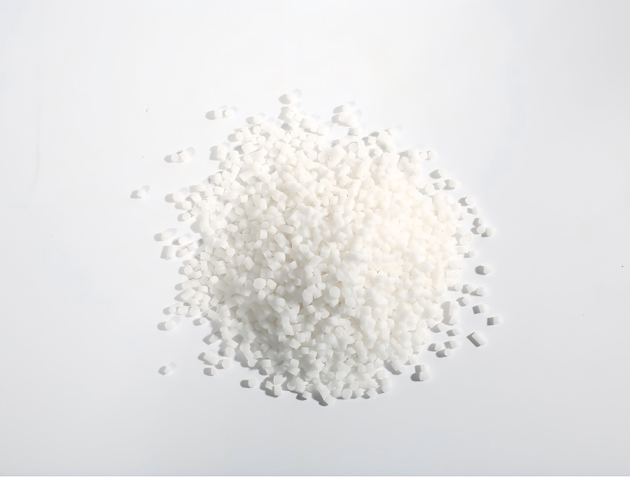 A matt TPE hőre lágyuló elasztomer karcállóbb? Mi a különbség a fényes változattal?